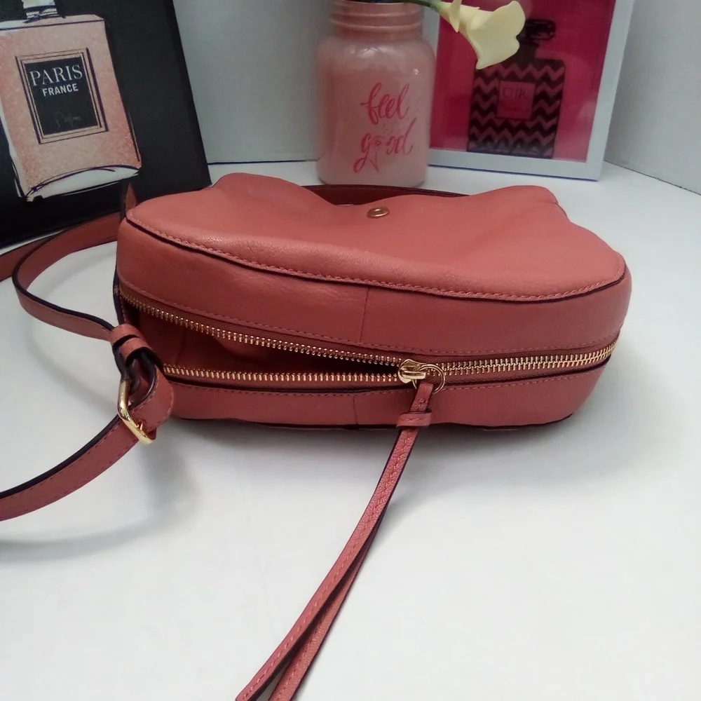 Vince Camuto Bag Women's Crossbody Purse Kenzys Leather, Salmon Sushi Pink